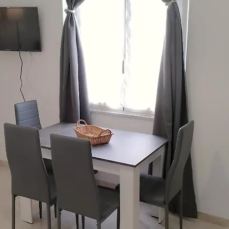 Domu Micky 1 Daire Quartu SantʼElena